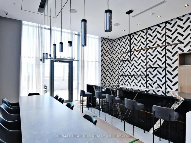 Additional image 39 of 225 Village Green Sq Unit 803