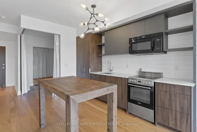 Additional image 9 of 6 Parkwood Ave Unit 310