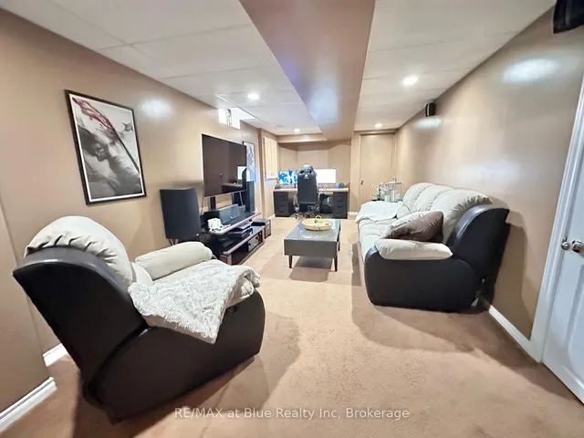 Additional image 39 of 192 Lockwood Rd