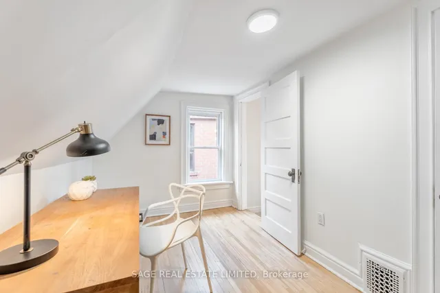 Additional image 33 of 305 Delaware Ave