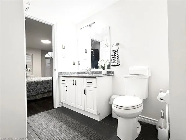 Additional image 31 of 95 Indigo St