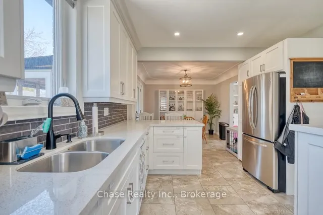 Additional image 17 of 170 West 32nd St