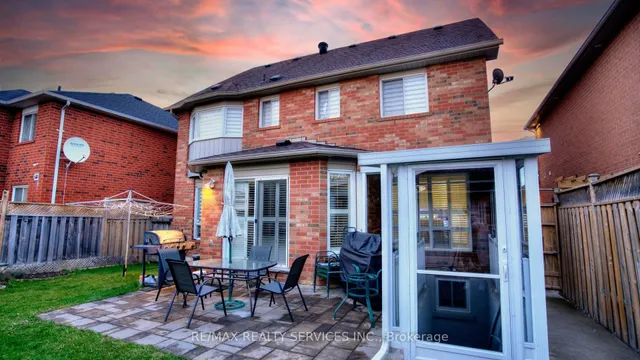 Additional image 48 of 87 Sprucelands Ave