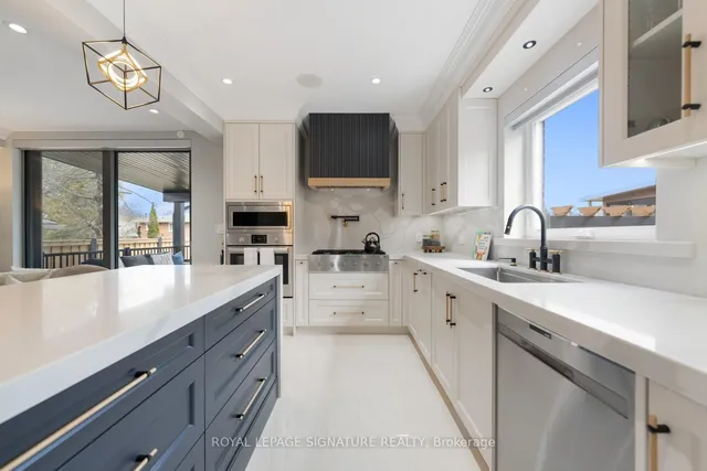 Additional image 11 of 25 Elmont Dr