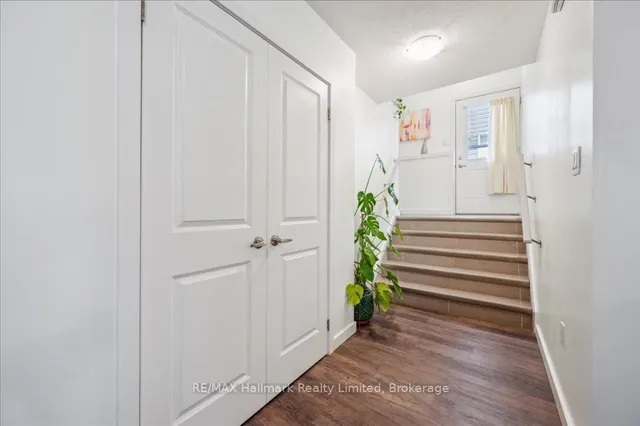 Additional image 18 of 399 Greenfield Ave