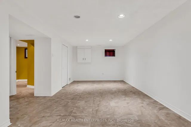 Additional image 32 of 20 Ashdean Dr