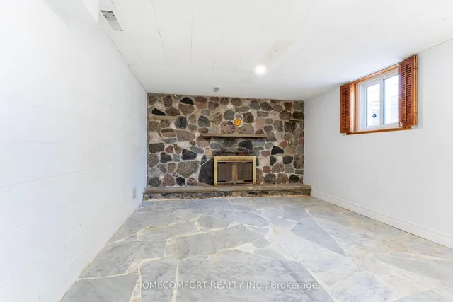 Additional image 32 of 128 Rexleigh Dr