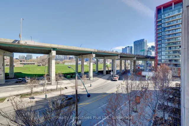 Additional image 41 of 35 Bastion St Unit 619