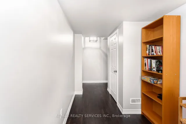 Additional image 30 of 14 Rockman Cres