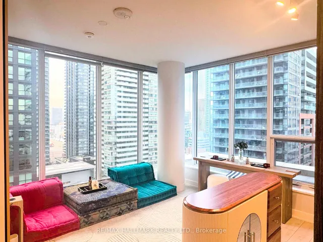 Additional image 18 of 35 Mercer St Unit 2014