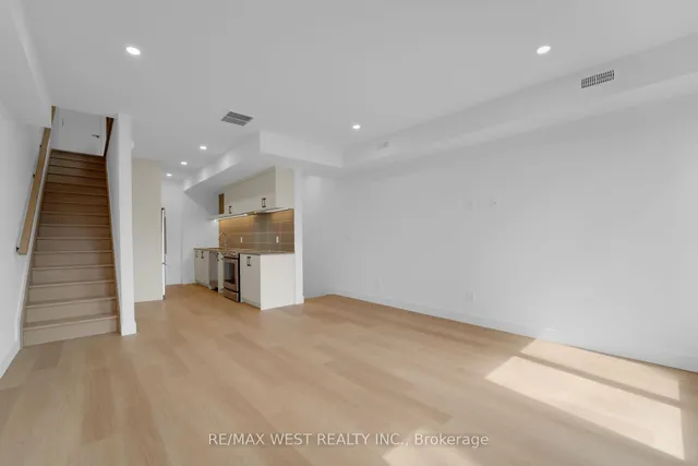 Additional image 25 of 47 Morningside Ave