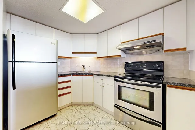 Additional image 11 of 150 Alton Towers Circ Unit 1408