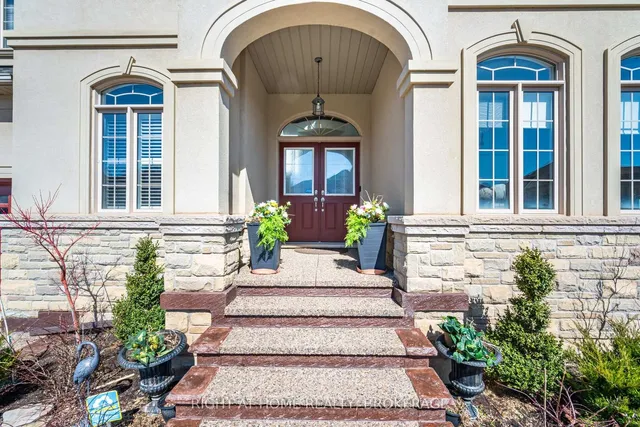 Additional image 4 of 105 Royal West Dr