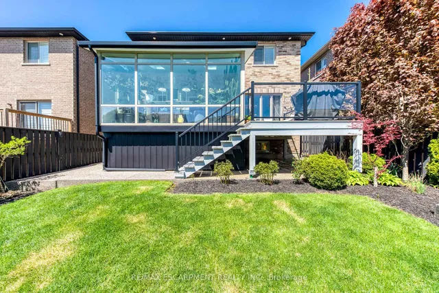 Additional image 48 of 12 Riva Crt