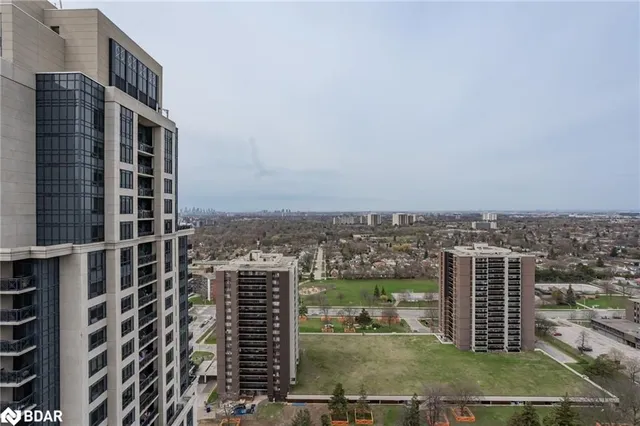 Additional image 29 of 2 Eva Rd Unit 2421