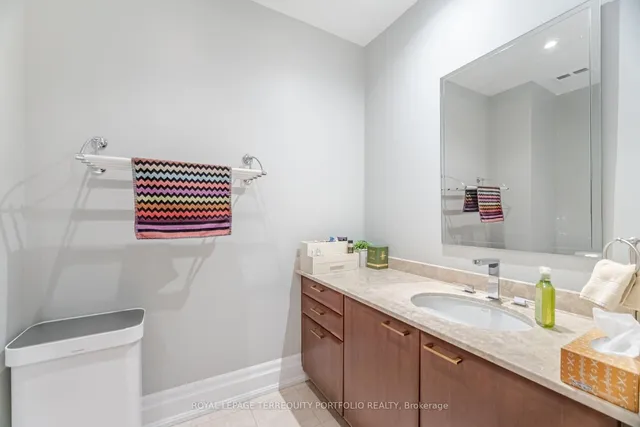 Additional image 33 of 51 York Mills Rd Unit 314