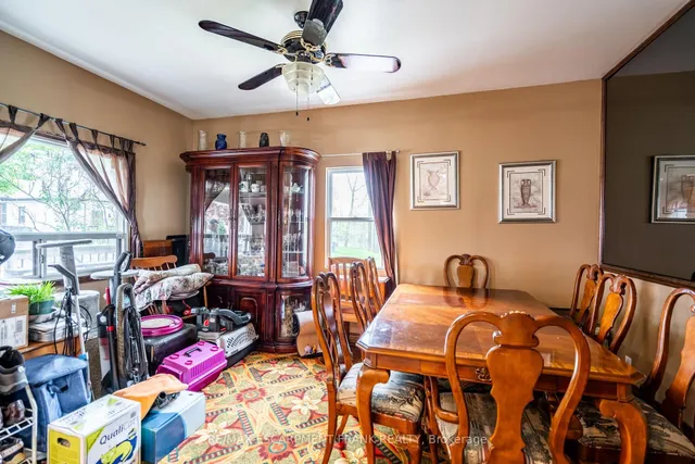 Additional image 15 of 12 Rossmore Ave