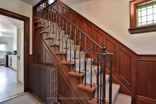 Additional image 21 of 814 Duplex Ave