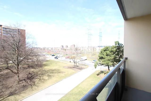 Additional image 4 of 9 Four Winds Dr Unit 402