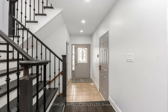 Additional image 5 of 1677 Stover Cres