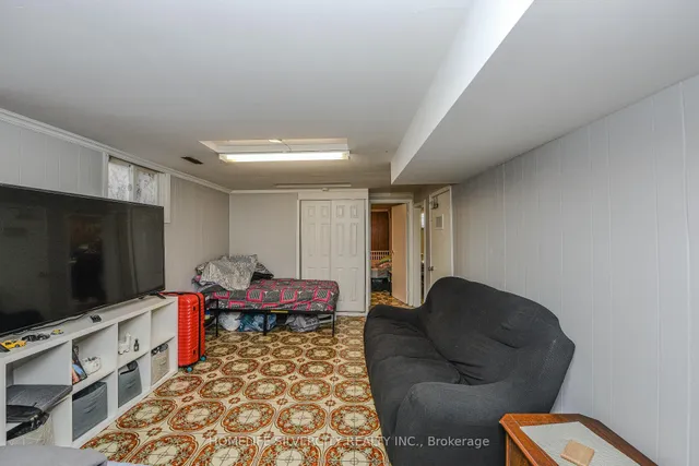 Additional image 31 of 7369 Shallford Rd