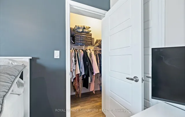 Additional image 26 of 82 Daylily Lane