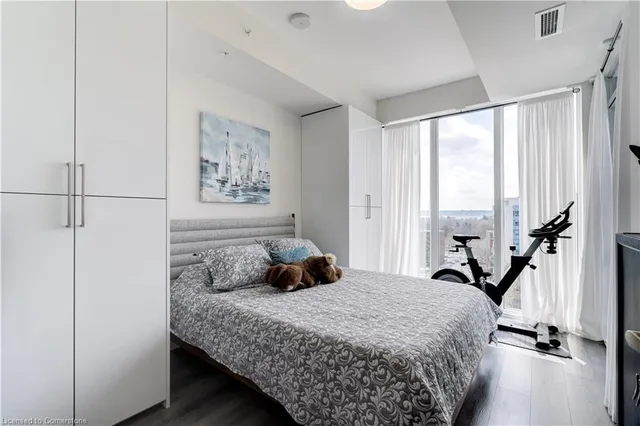 Additional image 8 of 500 Brock Ave Unit 1001