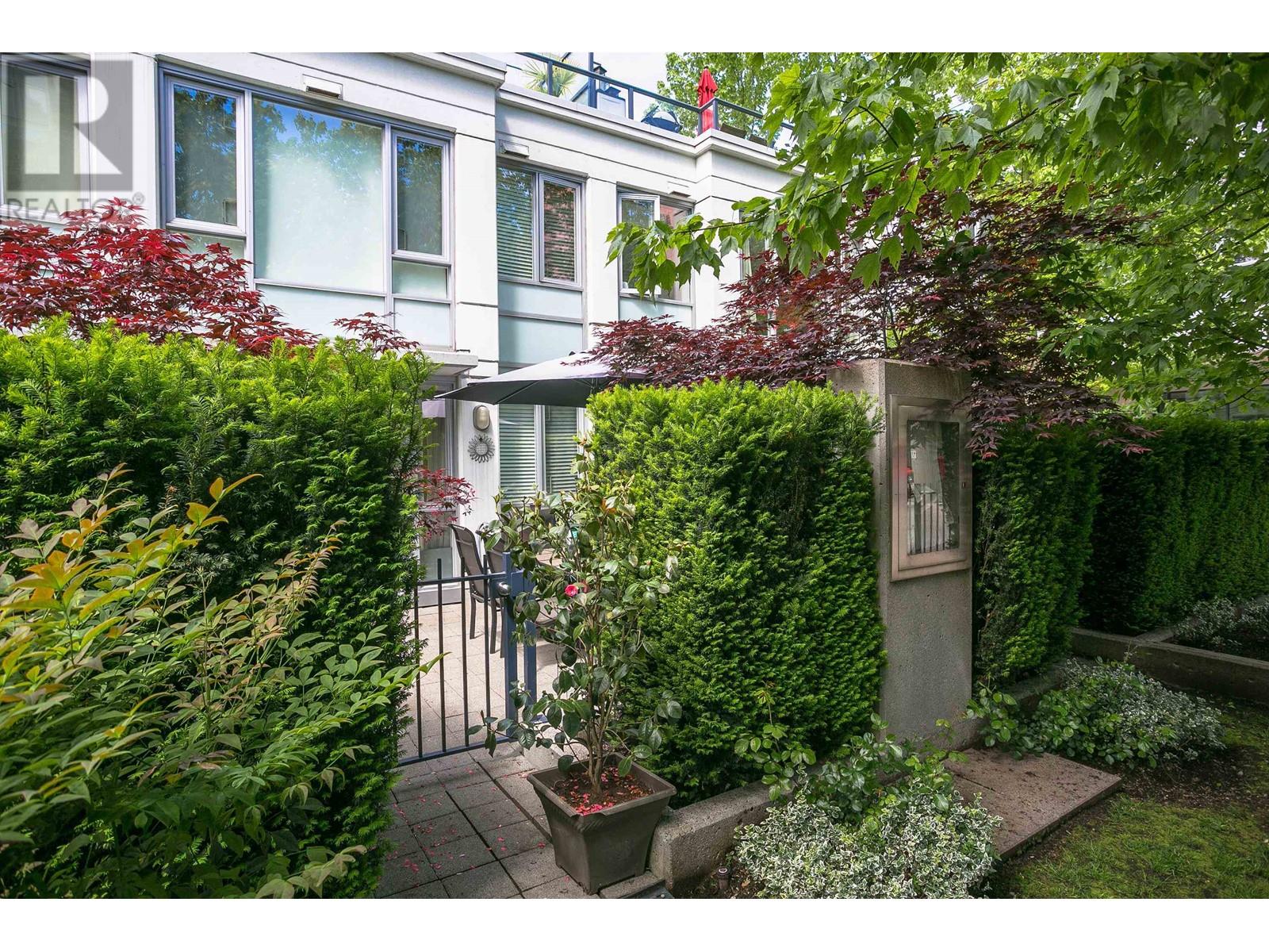 938 BEATTY STREET|Vancouver, British Columbia V6Z3G6