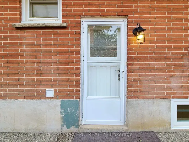 Additional image 20 of 2180 Mount Royal Ave
