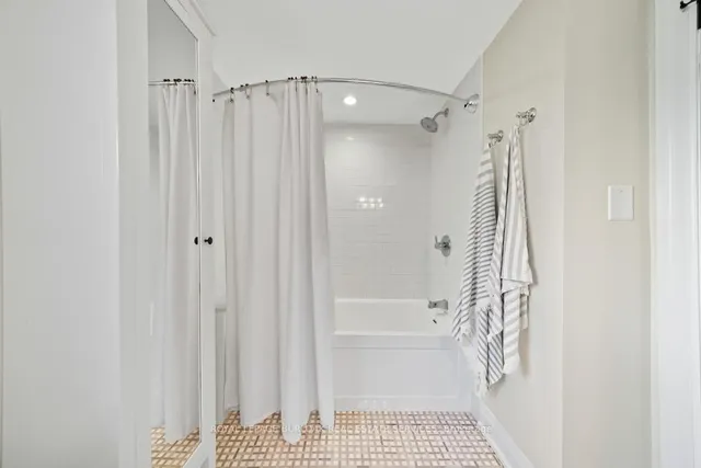 Additional image 26 of 321 Guelph Line