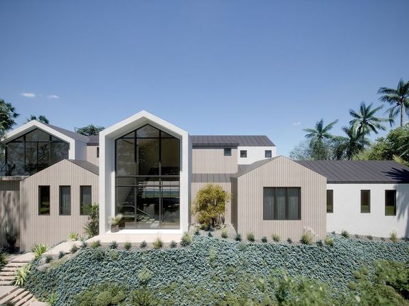 16050 Royal Mount Dr, Encino, CA 91436