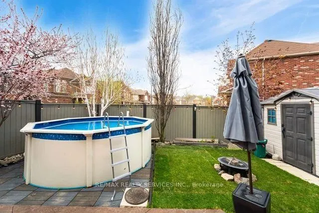 Additional image 42 of 17 Platform Cres