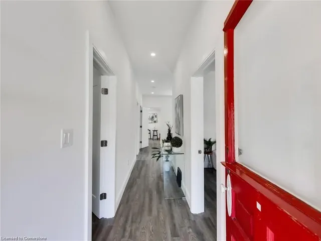 Additional image 4 of 54 Fairview Ave