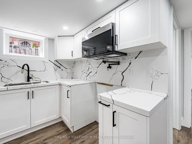 Additional image 30 of 24 Treeview Dr