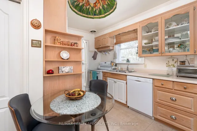 Additional image 16 of 36 South Kingslea Dr