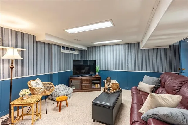 Additional image 43 of 16 Admiral Rd