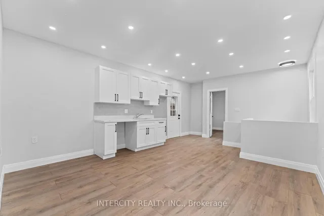 Additional image 9 of 68 Greendale Ave