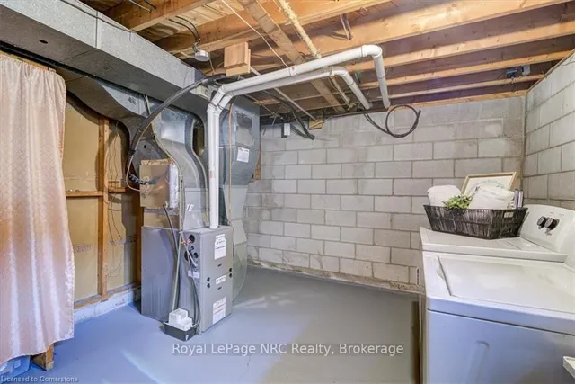 Additional image 44 of 6 Lilacside Dr