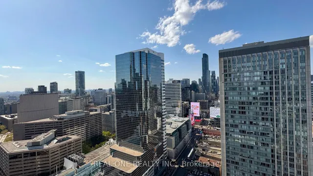 Additional image 37 of 197 Yonge St Unit 3202