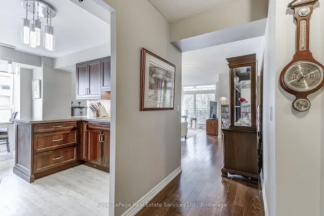 Additional image 22 of 100 Burloak Dr Unit 2212