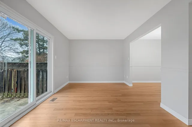 Additional image 12 of 1301 UPPER GAGE Ave Unit 33