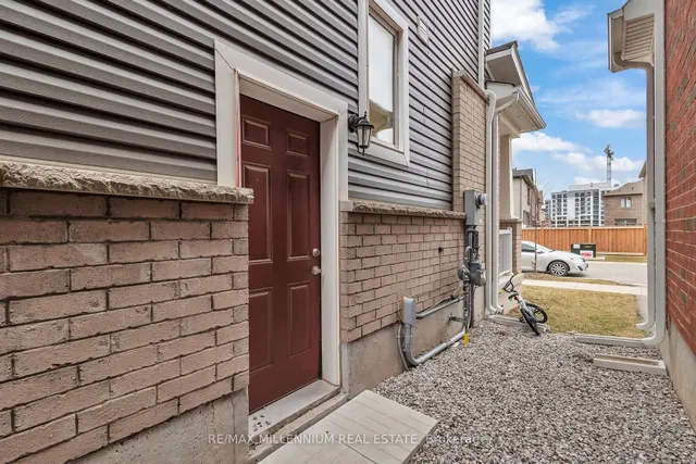 Additional image 34 of 741 Aspen Terr