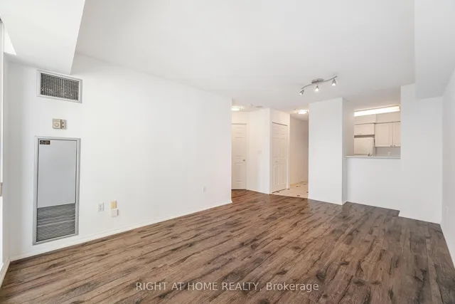 Additional image 12 of 8 Pemberton Ave Unit LPH09