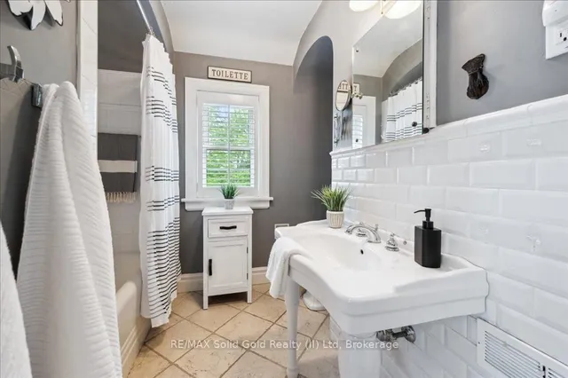 Additional image 25 of 16 Earl St