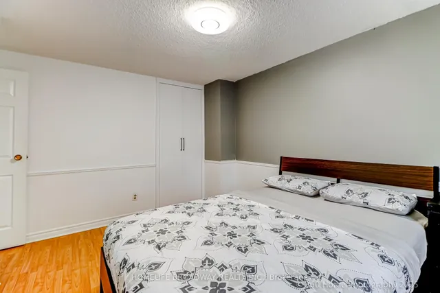 Additional image 26 of 51 Yellow Birch Way