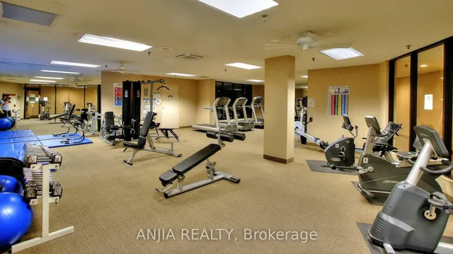 Additional image 41 of 225 Bamburgh Circ Unit 512