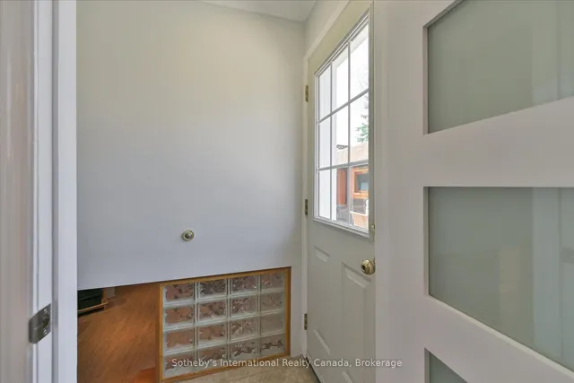 Additional image 26 of 20 Marblehead Cres