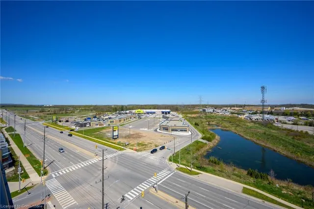 Additional image 22 of 3200 Dakota Common Unit 1007