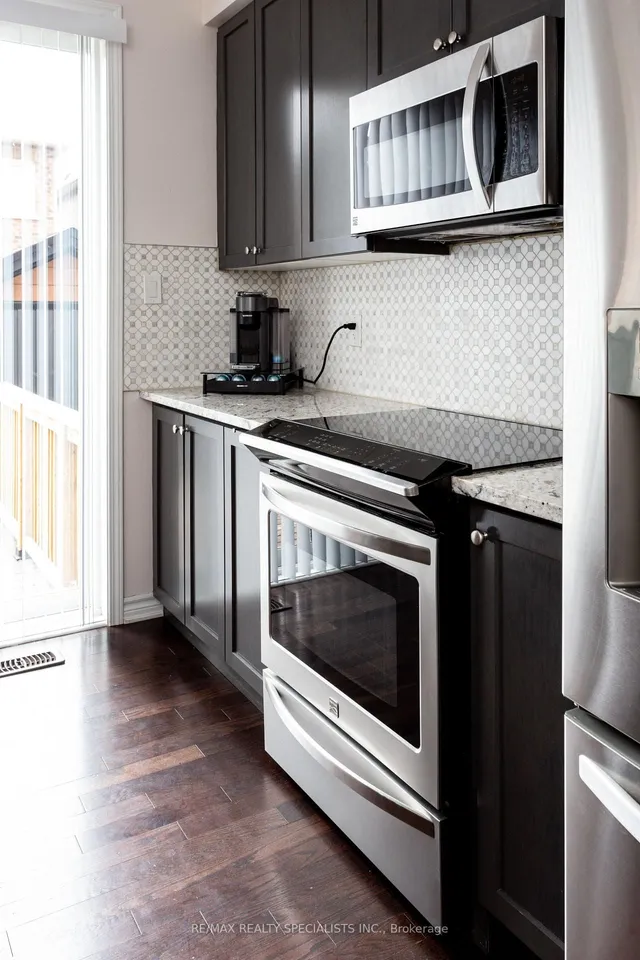 Additional image 9 of 458 Etheridge Ave