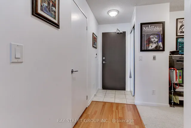 Additional image 3 of 231 Fort York Blvd Unit 1702